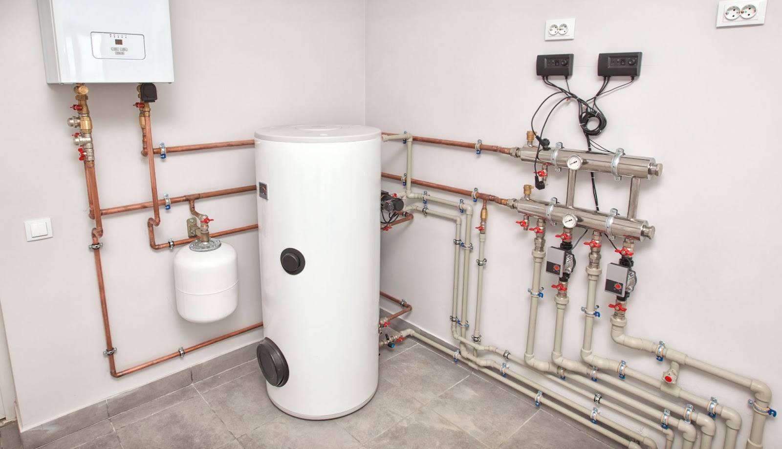 tankless vs tank hot water heater